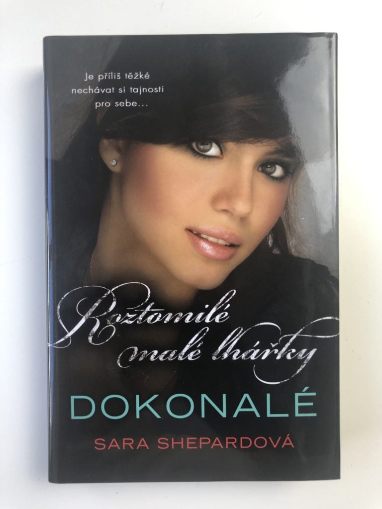 Roztomilé malé lhářky: Dokonalé (3) Pevná