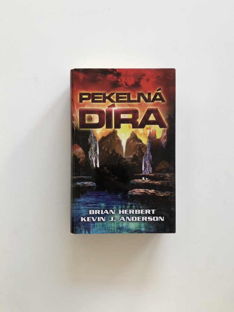 Levně Pekelná díra