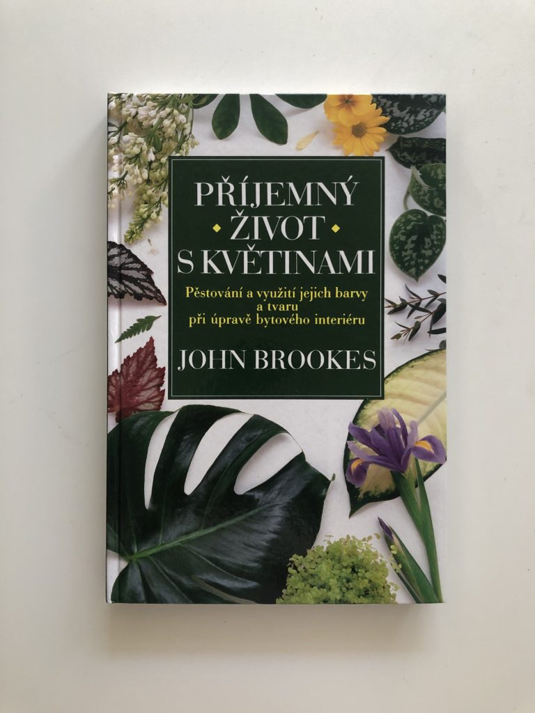 Levně Příjemný život s květinami Pevná (1995)