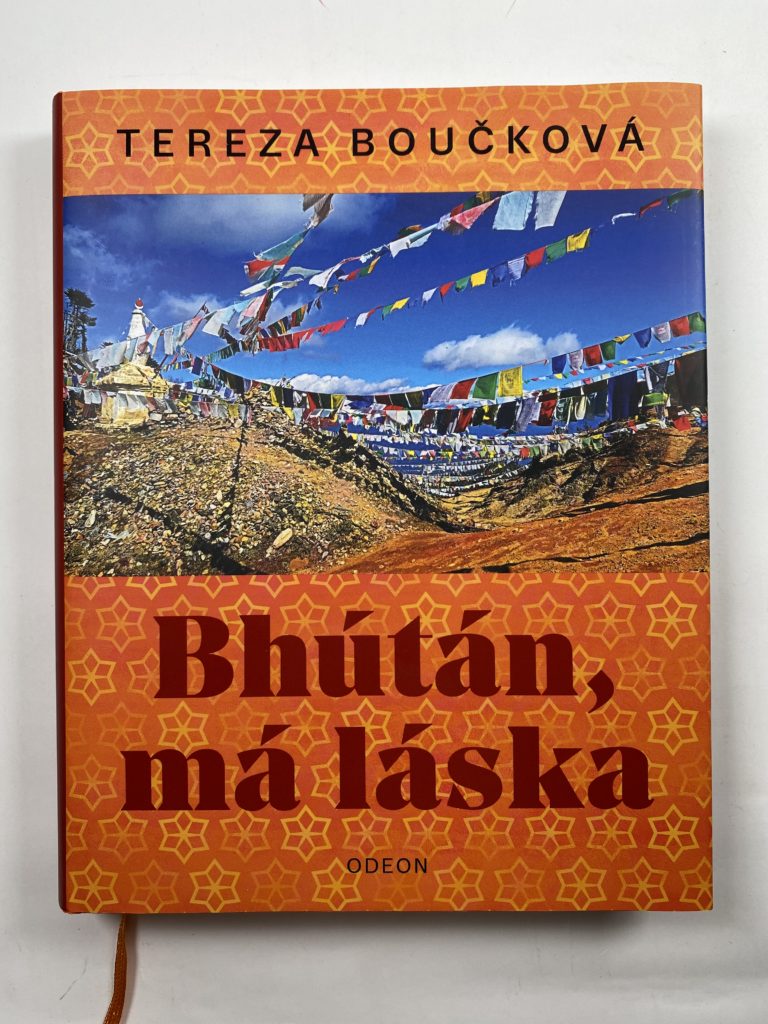 Bhútán, má láska Pevná (2020)