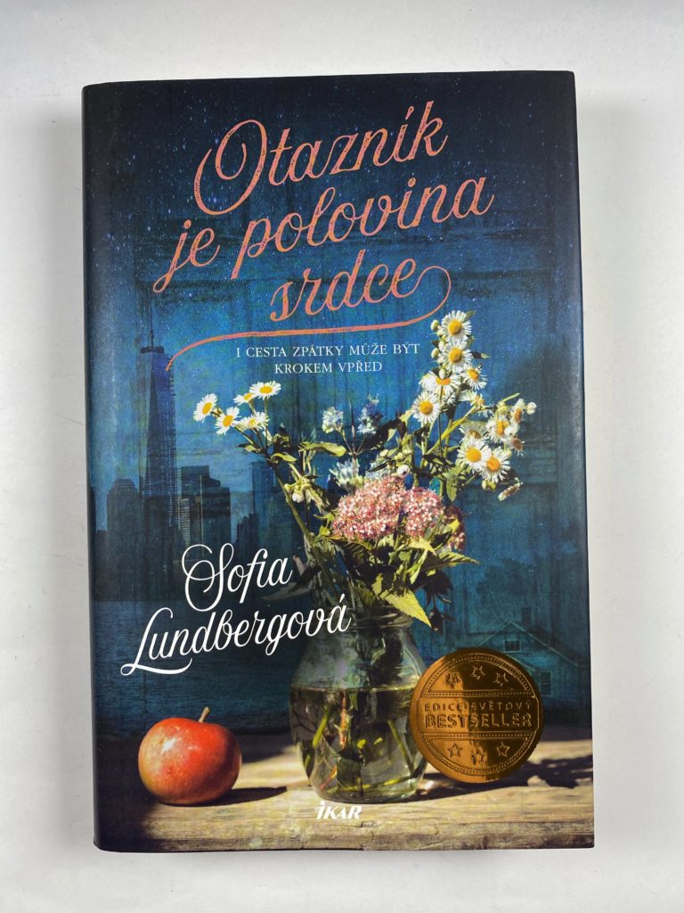 Levně Otazník je polovina srdce Pevná