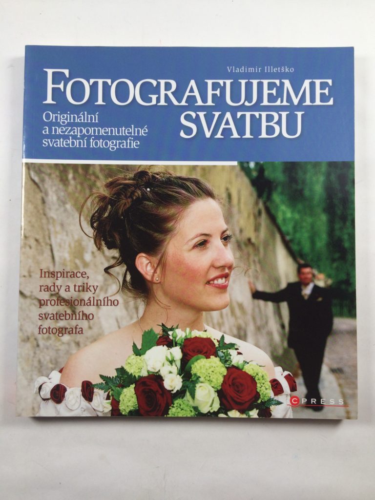 Levně Fotografujeme svatbu
