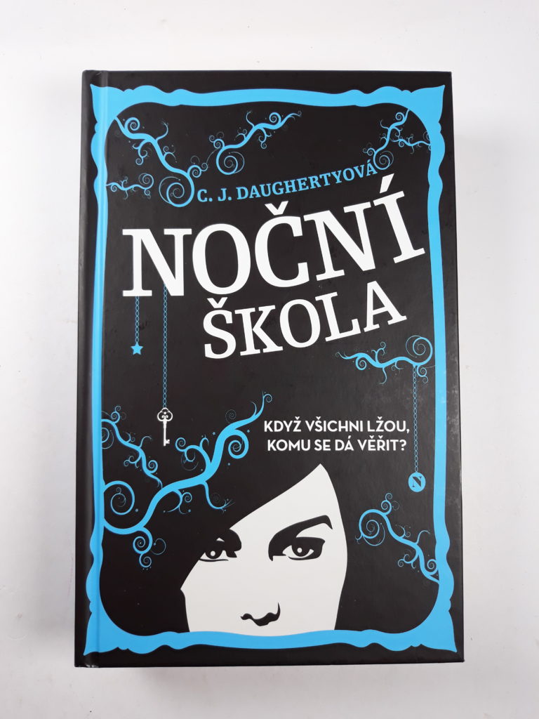 Noční škola - Když všichni lžou, komu se dá věřit?