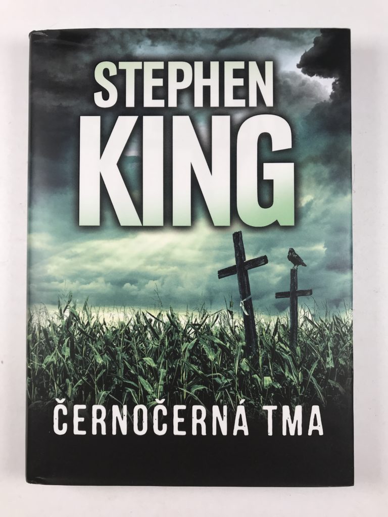 Levně Černočerná tma Pevná (2018)