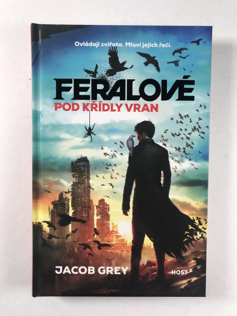 Levně Pod křídly vran