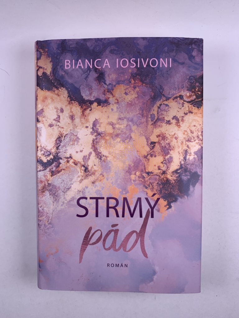 Hailee a Chase: Strmý pád (1) Pevná (2020)