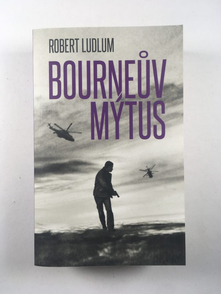 Bourneův mýtus Pevná