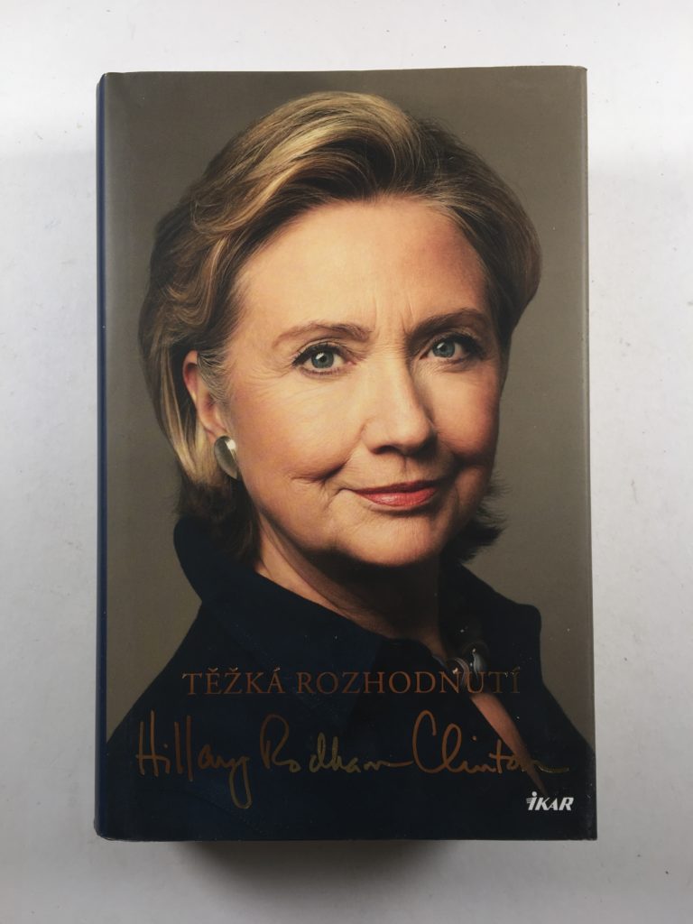 Těžká rozhodnutí Pevná (2015)