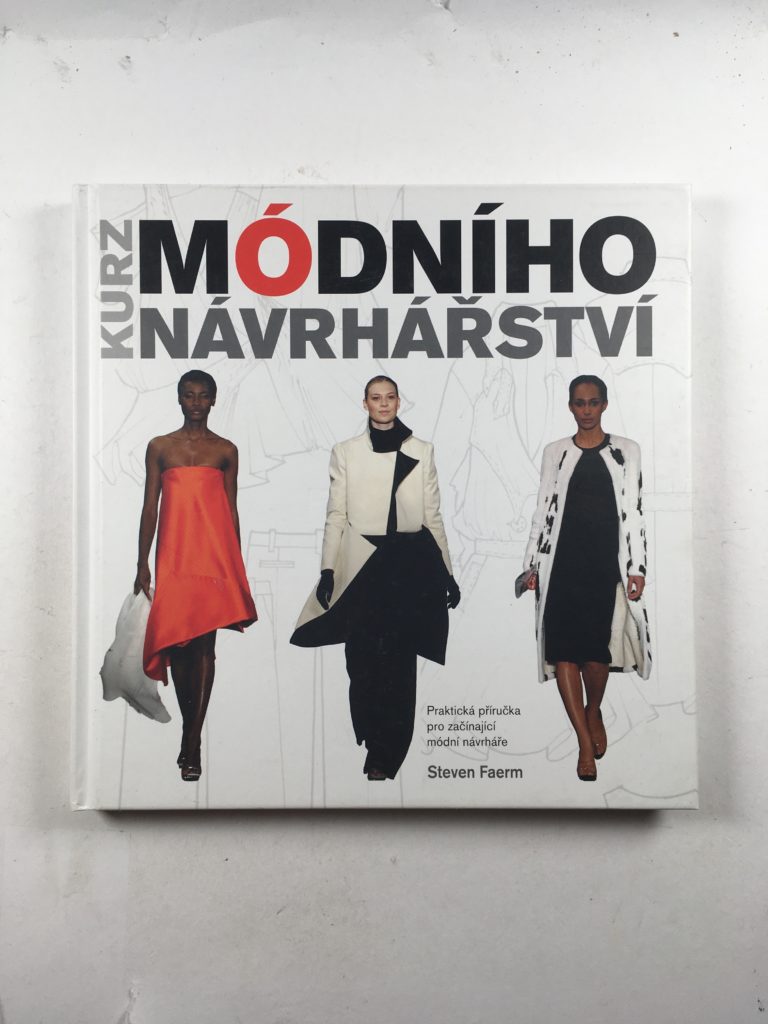 Levně Kurz módního návrhářství