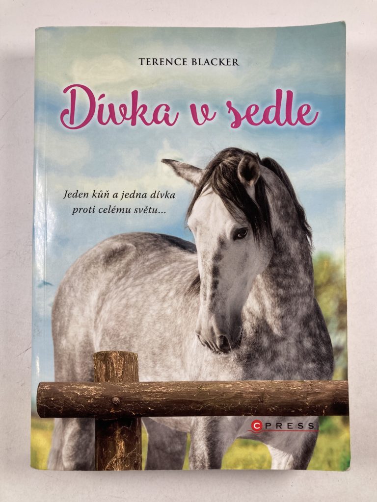 Levně Dívka v sedle