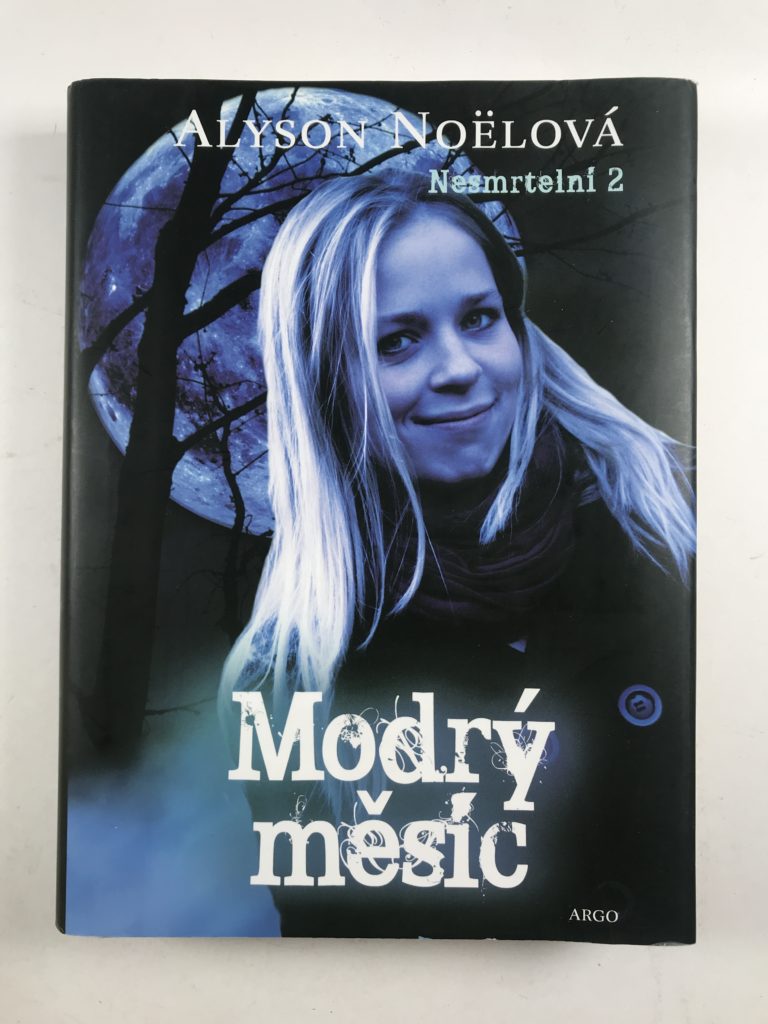 Nesmrtelní: Modrý měsíc (2) Pevná (2011)