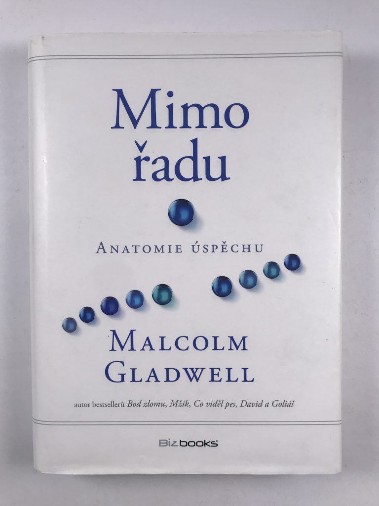 Levně Mimo řadu Pevná (2015)