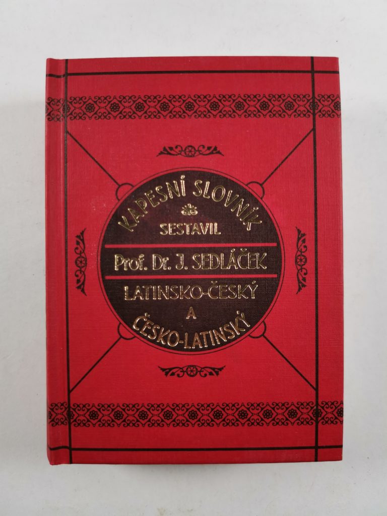 Levně Kapesní slovník latinsko-český a česko-latinský a latinská slova používaná v češtině Pevná (2011)