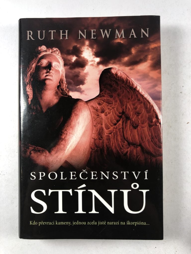 Společenství stínů