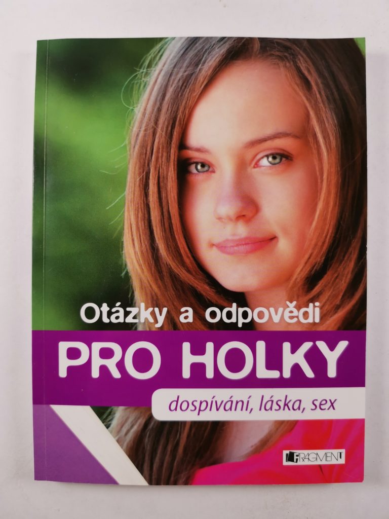 Levně Otázky a odpovědi Pro holky Měkká (2015)