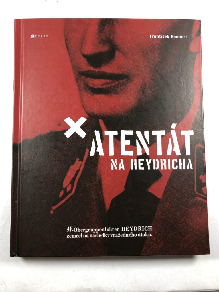 Levně Atentát na Heydricha Pevná (2016)