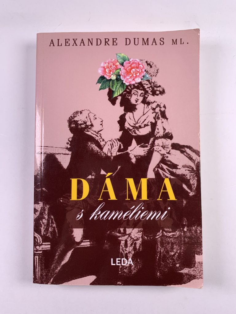 Levně Dáma s kaméliemi Měkká (2018)