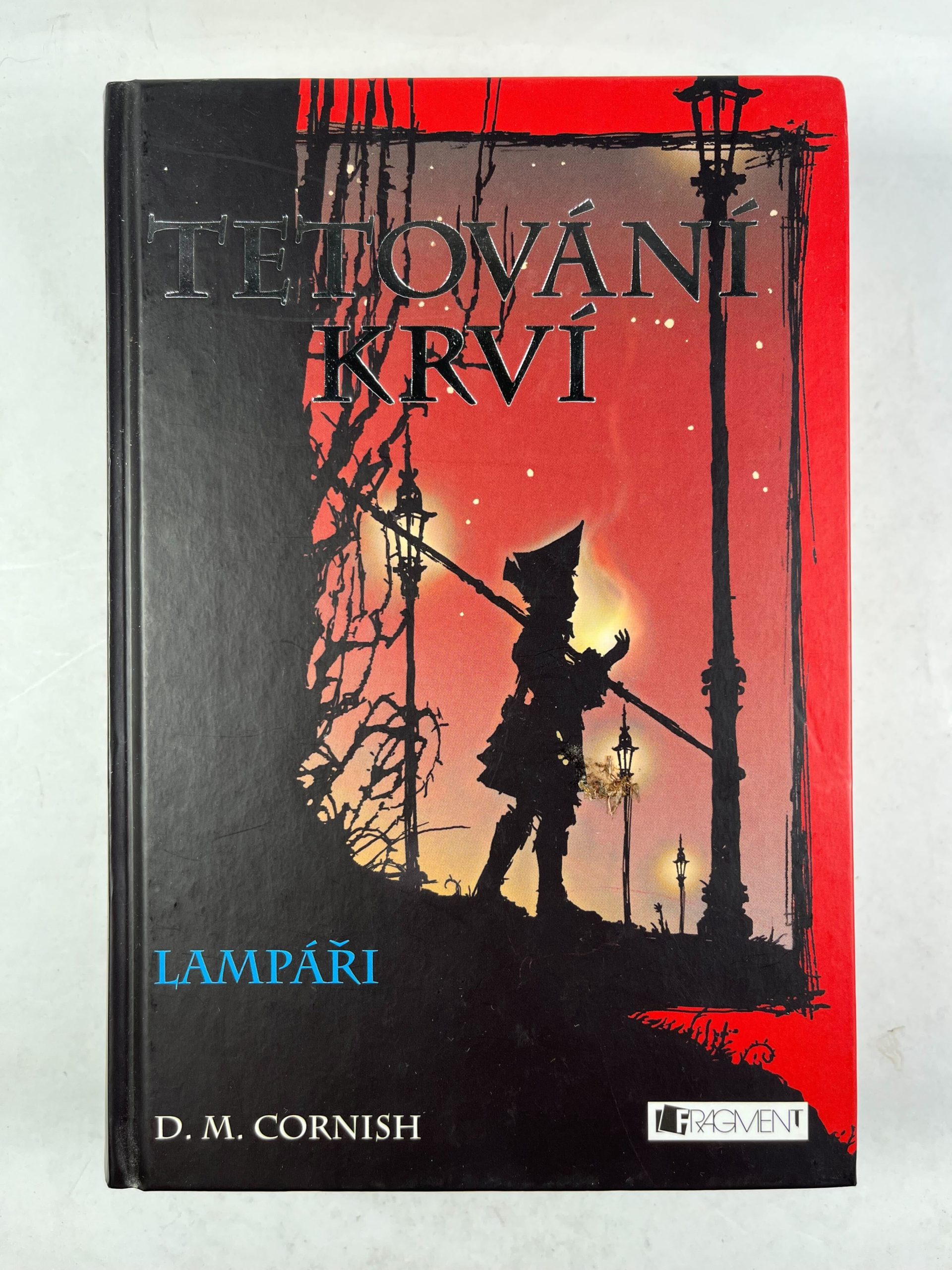 Tetování krví Lampář Pevná