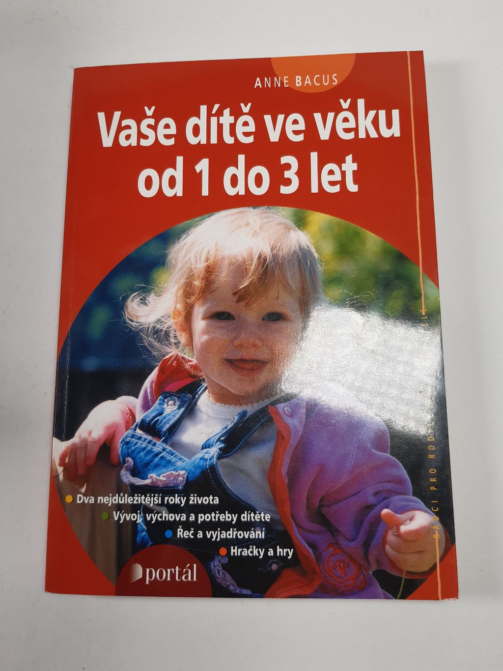 Levně Vaše dítě ve věku od 1 do 3 let Měkká 2003