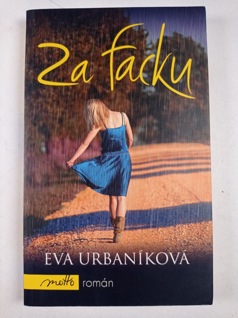 Levně Za facku