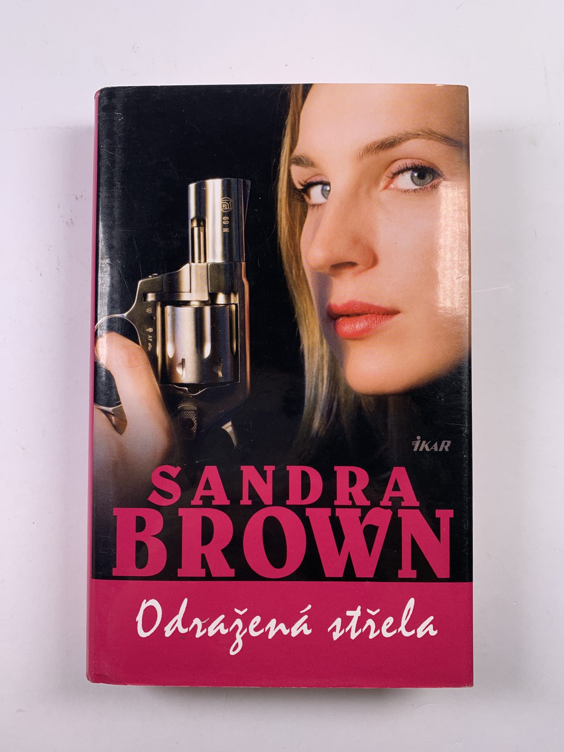 Odražená střela Pevná (2009)