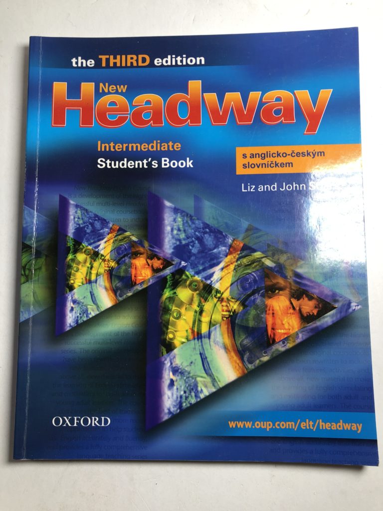 Levně New Headway Intermediate Student´s Book S Anglicko-českým Slovníčkem (3rd)