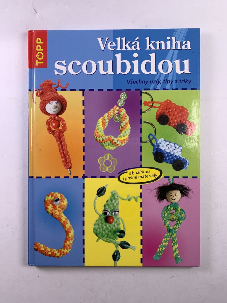 Levně Velká kniha scoubidou