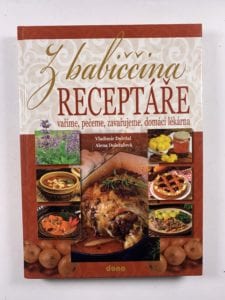 Levně Z babiččina receptáře Pevná (2016)