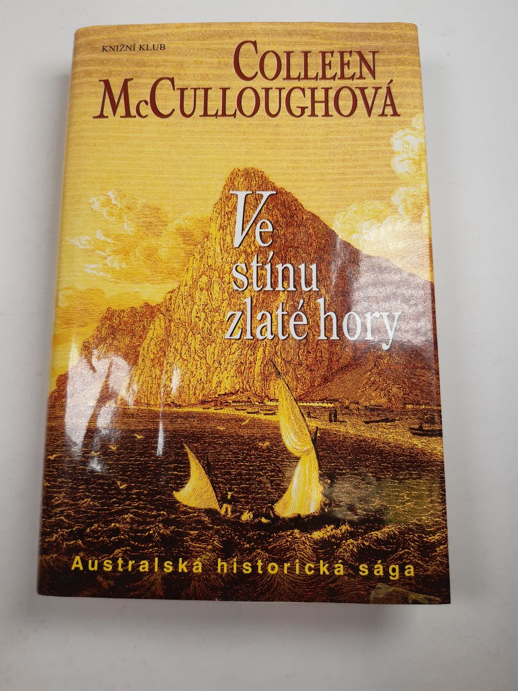 Ve stínu zlaté hory