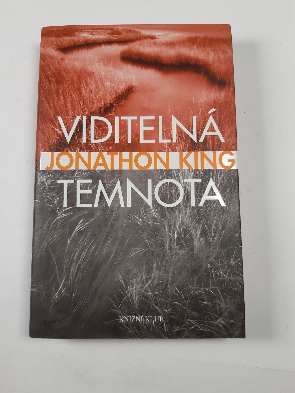 Levně Viditelná temnota