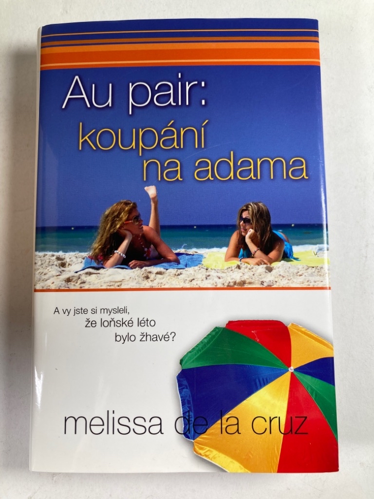 Levně Au pair: koupání na adama