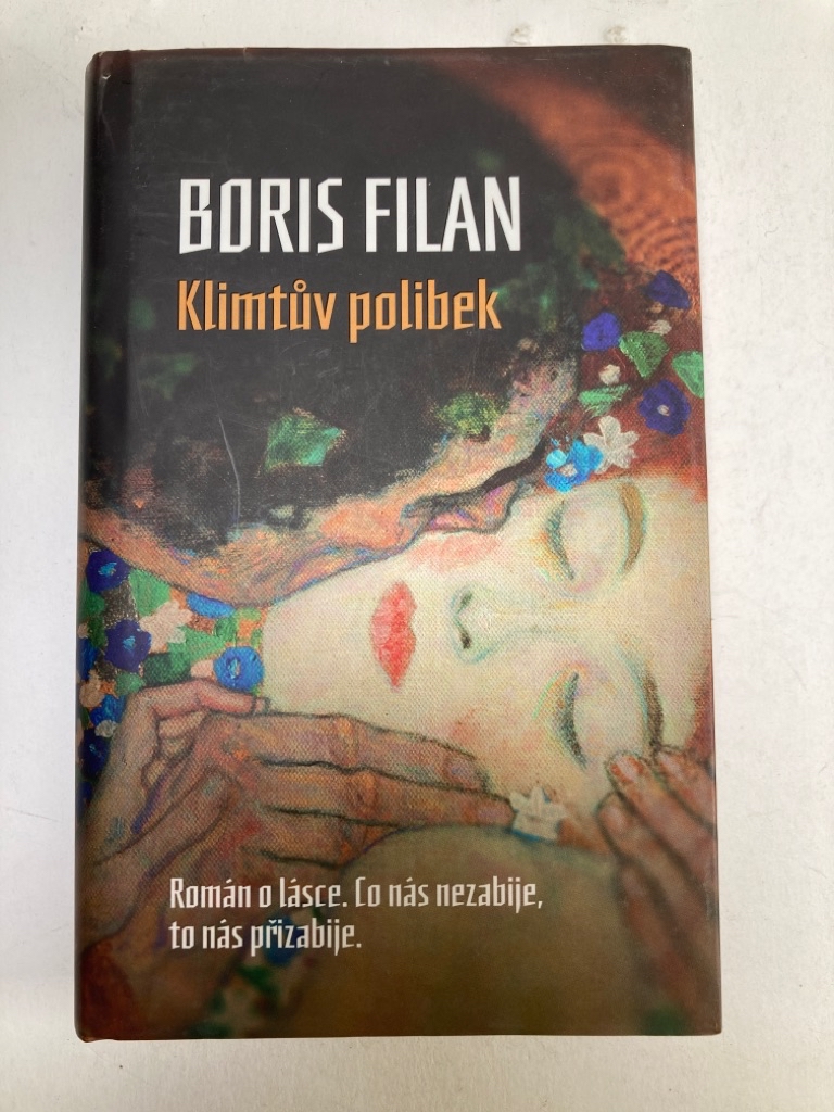 Levně Klimtův polibek