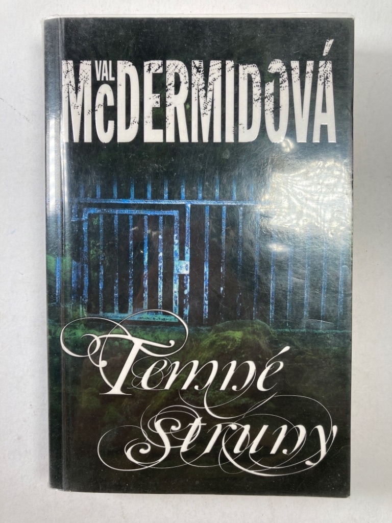Levně Temné struny Pevná (2012)