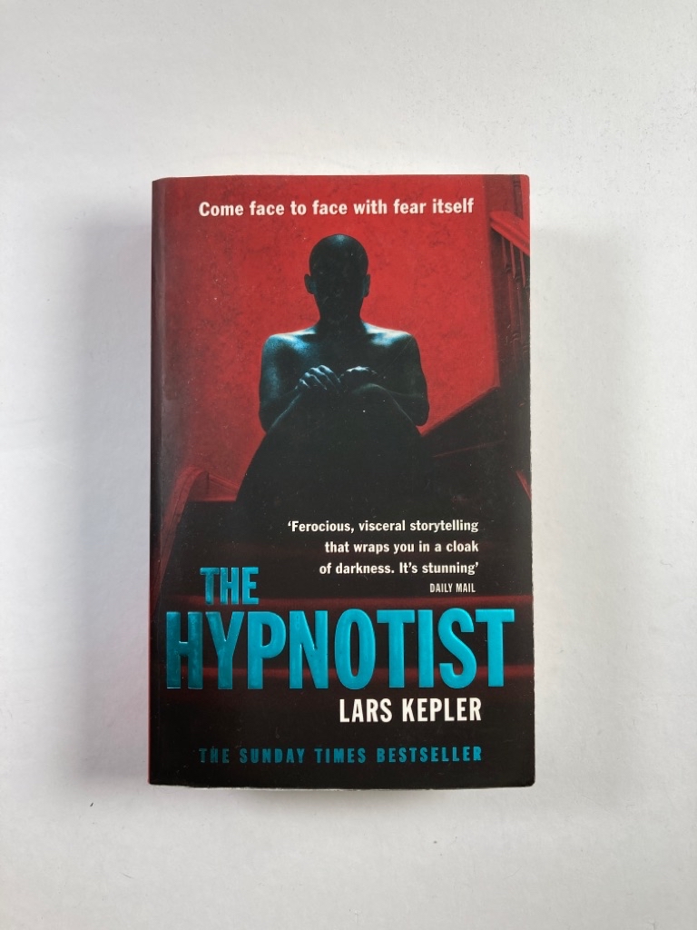 Levně The Hypnotist Měkká