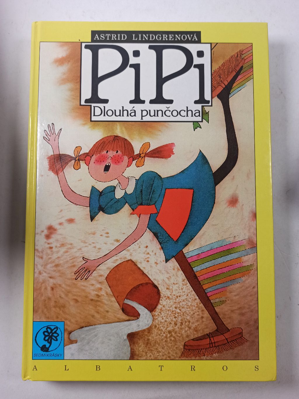 Pipi Dlouhá punčocha Pevná (2001)