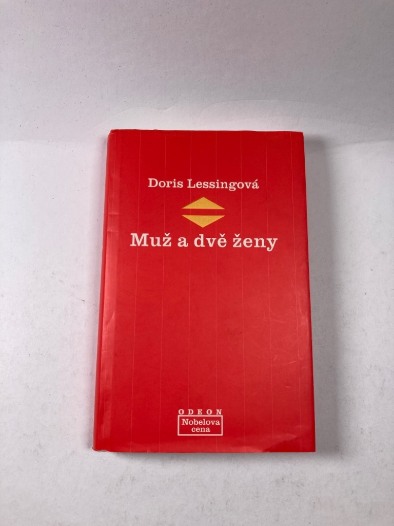 Levně Muž a dvě ženy