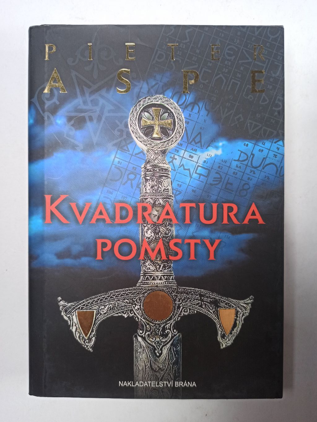Kvadratura pomsty Pevná (2014)