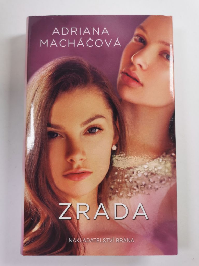 Zrada