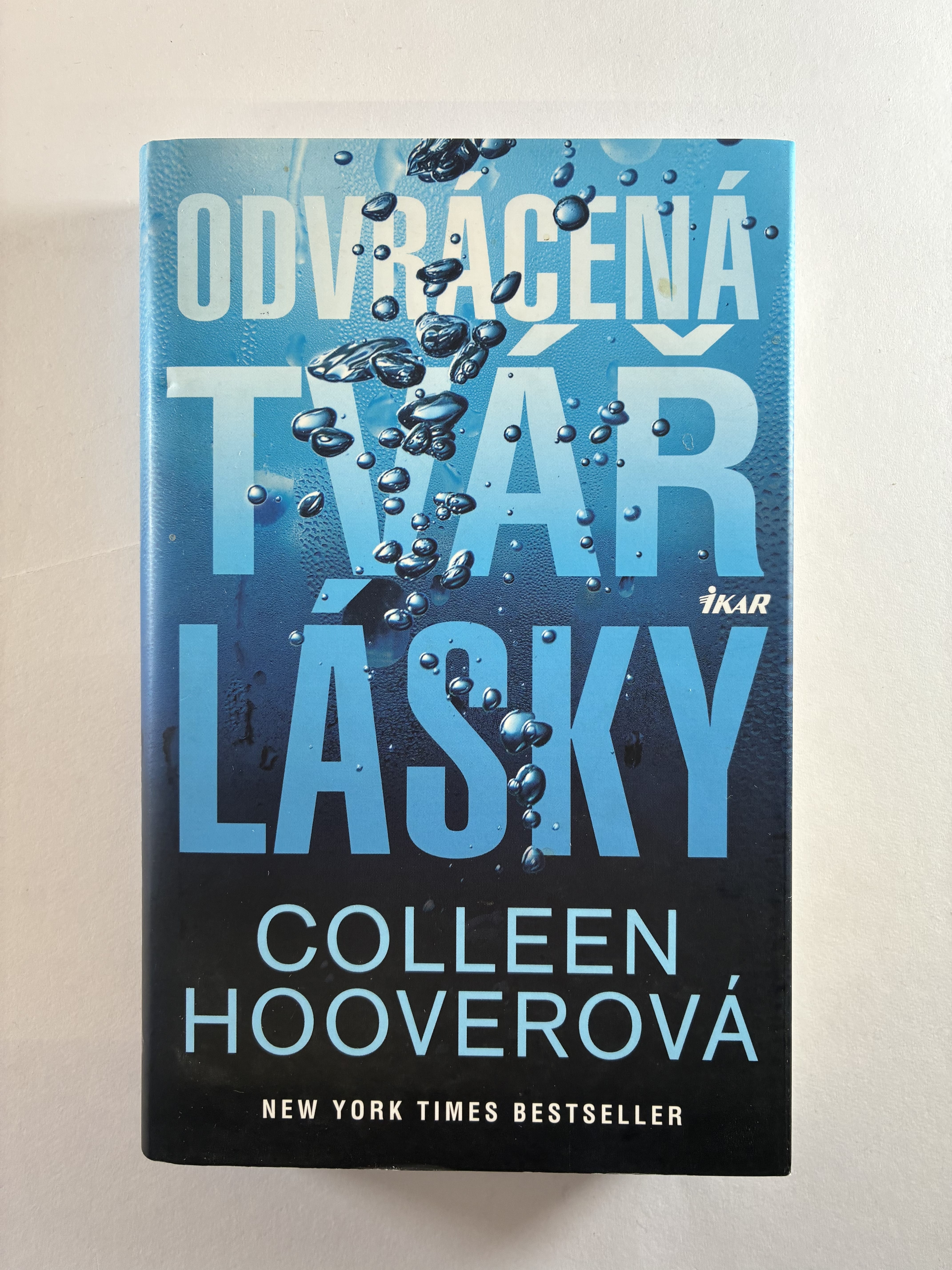 Odvrácená tvář lásky Pevná (2020)