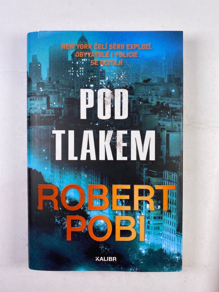 Levně Pod tlakem