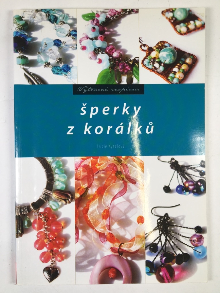 Levně Šperky z korálků