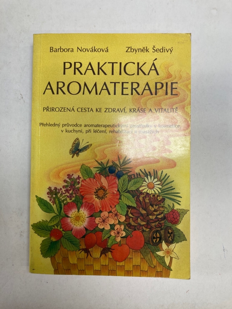 Levně Praktická aromaterapie