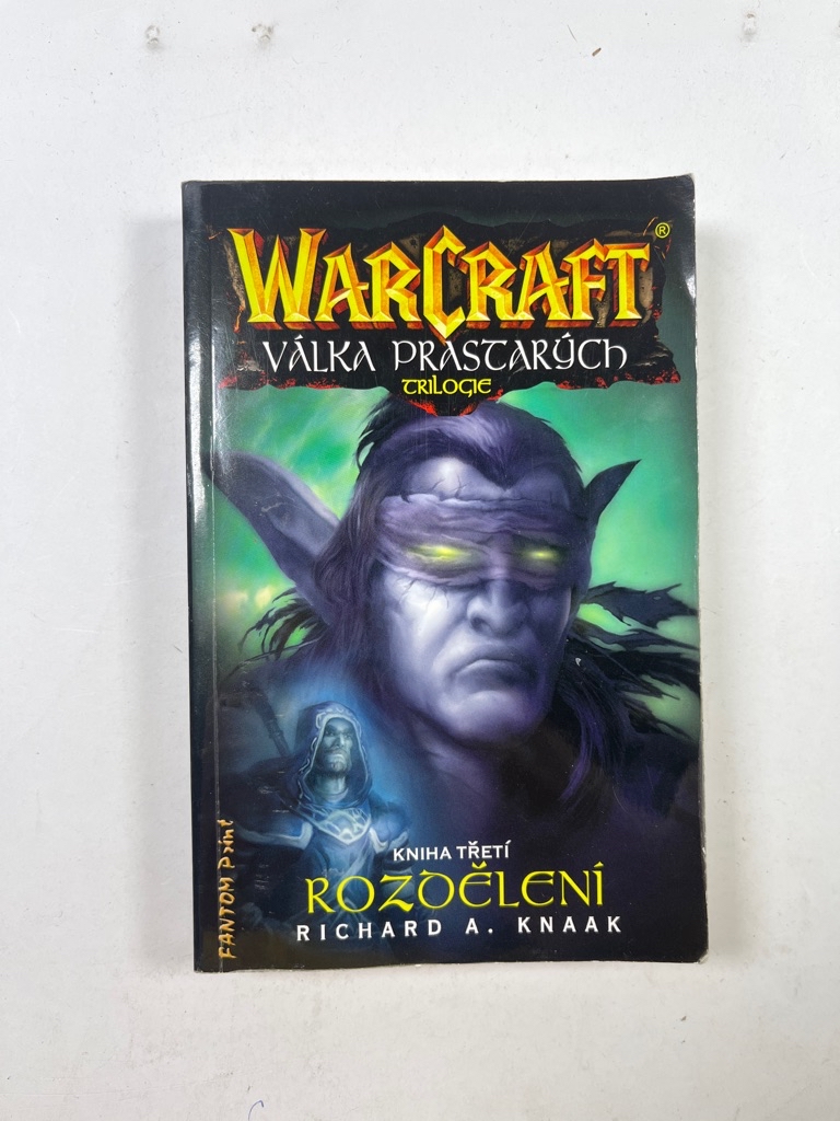 Levně WarCraft - Válka Prastarých 3 - Rozdělení Měkká (2006)