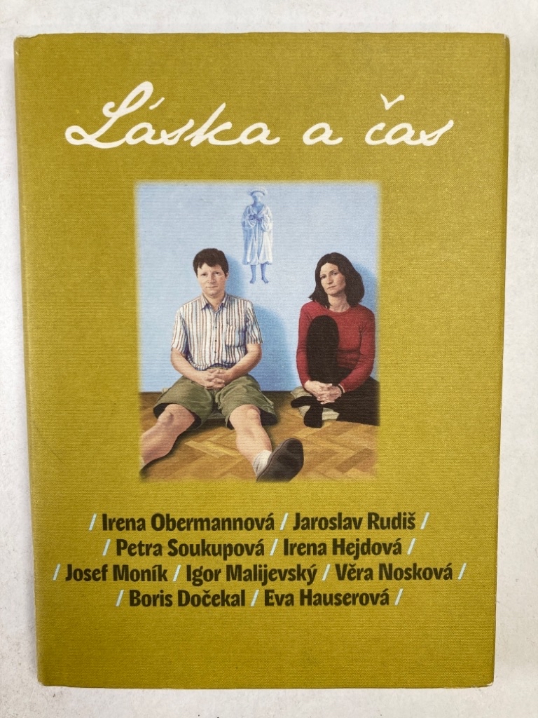 Láska a čas Pevná (2011)