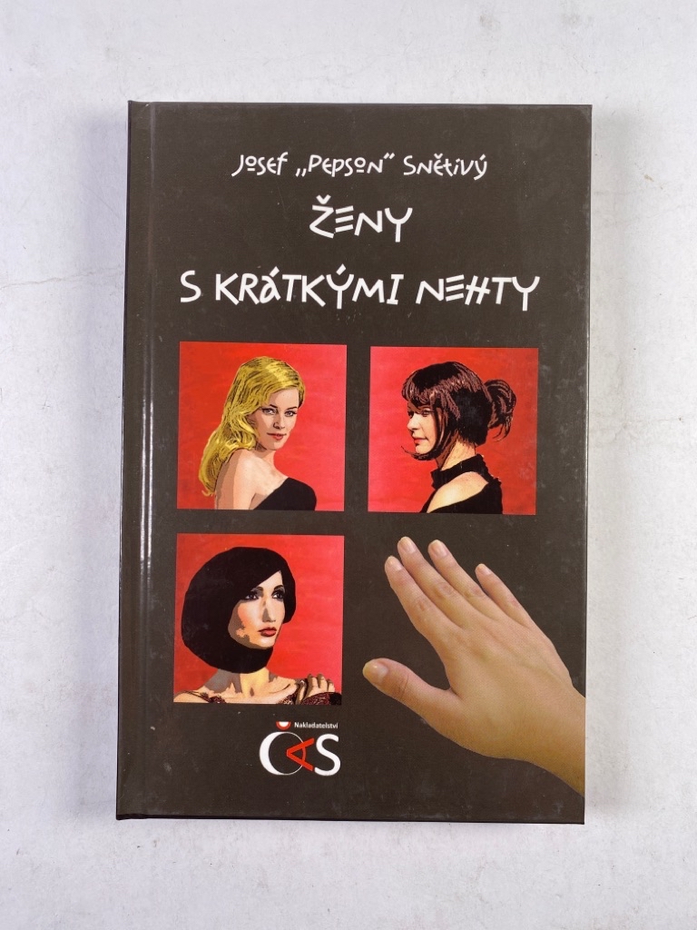 Ženy s krátkými nehty