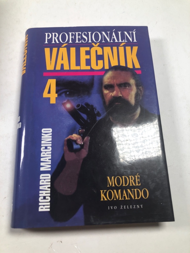 Profesionální válečník: Modré komando (4)