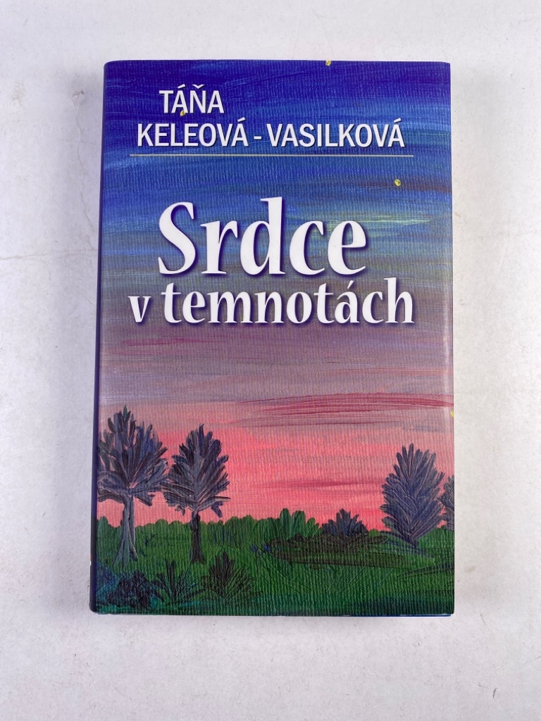 Levně Srdce v temnotách Pevná (2010)