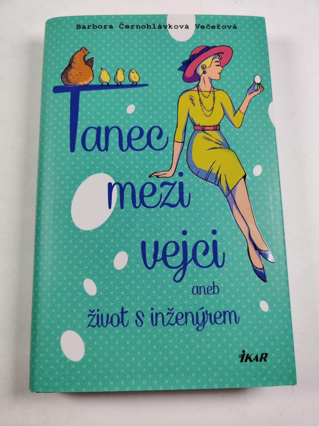 Tanec mezi vejci aneb můj život s inženýrem Pevná (2022)