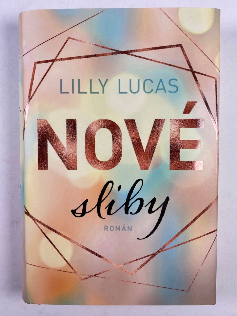 Levně Nové sliby Pevná (2022)