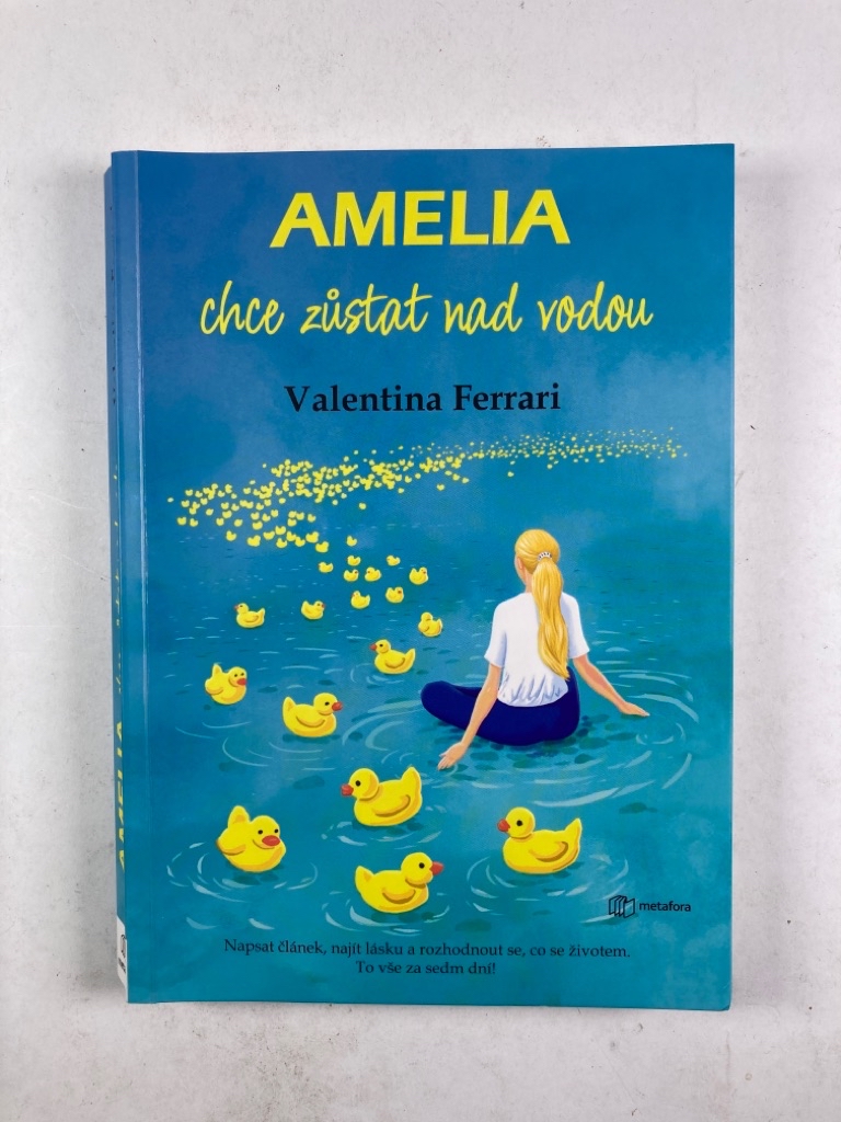 Amelia chce zůstat nad vodou